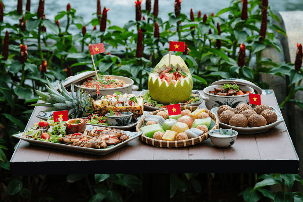 Phu Quoc cuisine stands out with its fresh flavors, rich taste, and distinctive coastal preparation style (Source: Sun World Hon Thom)